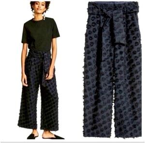 H&M Stylish Black Textured Women's Dress Pants